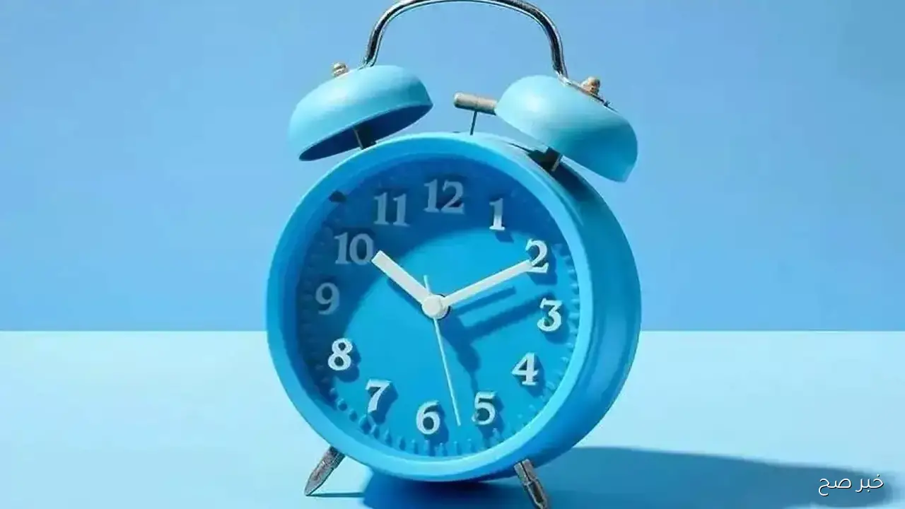 موعد تطبيق التوقيت الشتوي في مصر لعام 2025 رسميًا.. استعدوا لتاخير الساعة 60 دقيقة