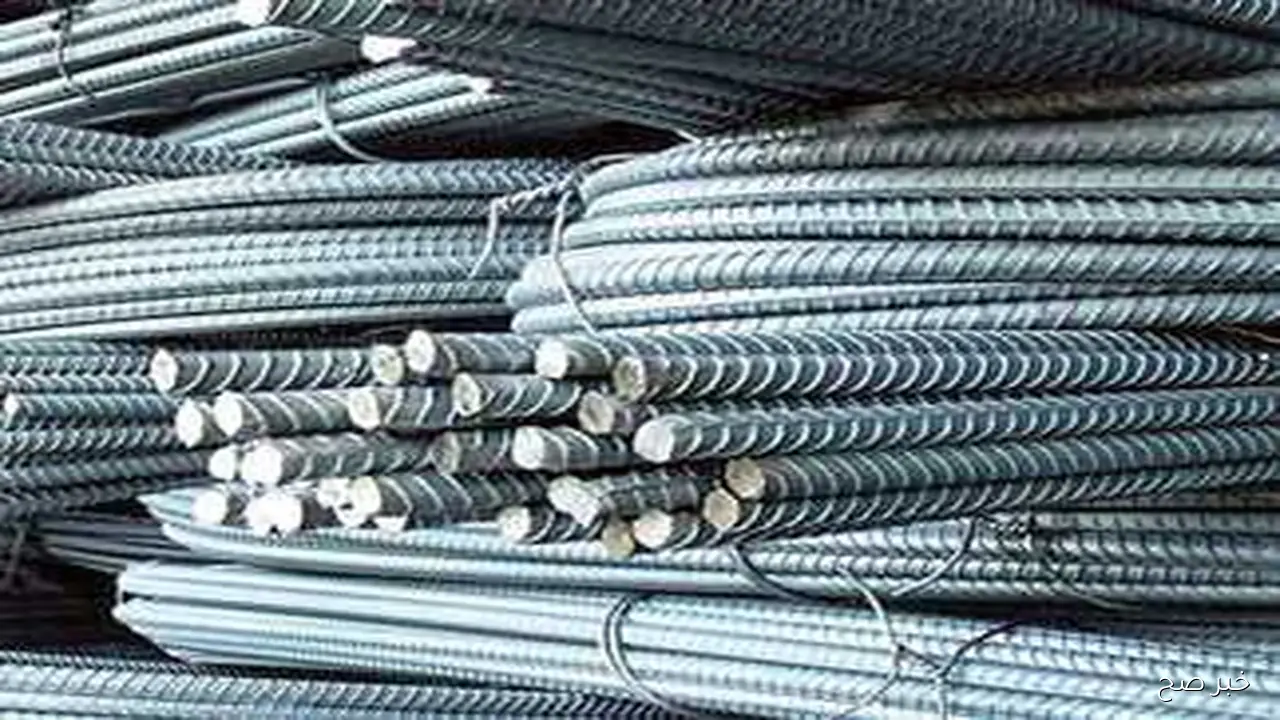 الطن بكام؟؟ سعر طن الحديد اليوم الاثنين 13 اكتوبر 2025 بالمصانع والشركات بختام التعاملات