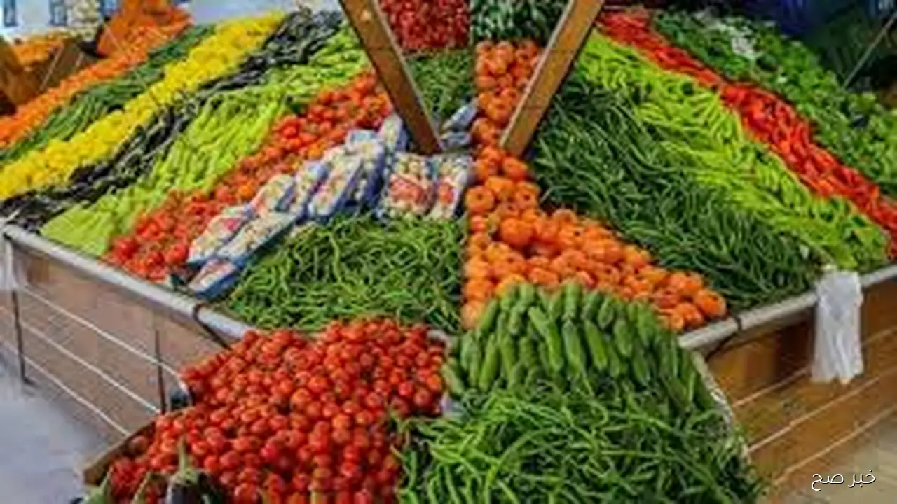 الطماطم بـ 11 جنيهًا.. أسعار الخضروات والفاكهة في سوق العبور اليوم الخميس 30 اكتوبر 2025 بآخر تحديث
