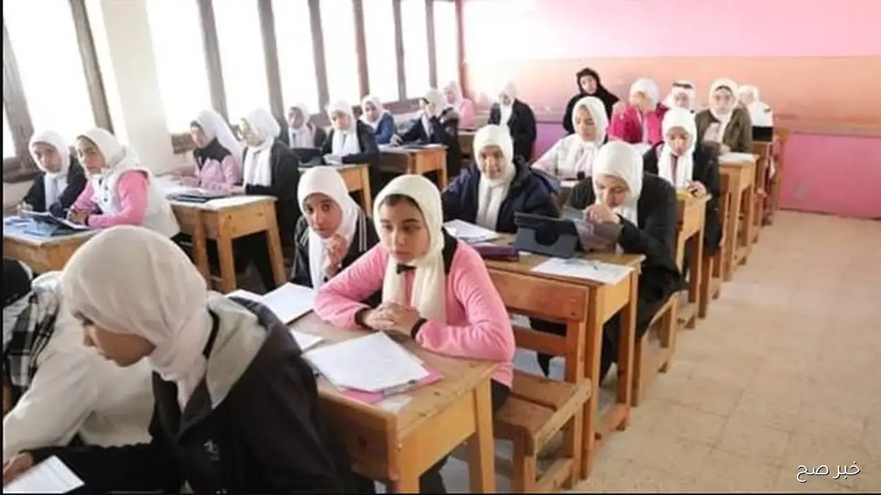 موعد امتحانات شهر نوفمبر 2026 لجميع المراحل التعليمية وخريطة العام الدراسي الجديد