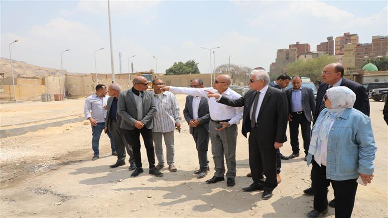 جولة مستشار الرئيس ومحافظ القاهرة 