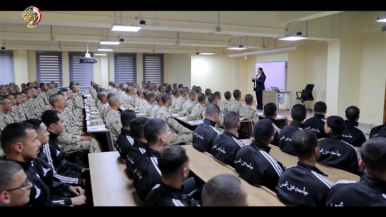 فترة تعايش طلبة جامعة عين شمس في <a href=